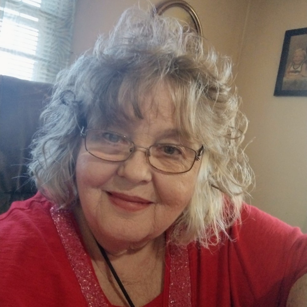 Meet your Posher, Pamela